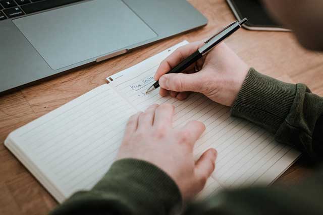 Un rédacteur web freelance pour doper votre site internet